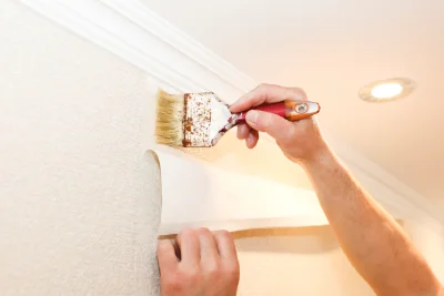 Pose de papier peint à la Veuve — revêtements muraux et toiles de verre